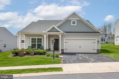 253 Rock Forge Rd, State College, PA 16803