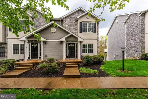 680 H Oakwood Ave, State College, PA 16803