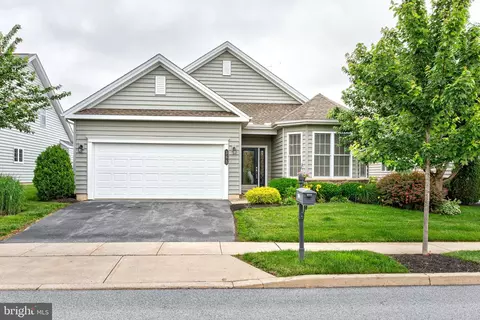365 Beacon Cir, Boalsburg, PA 16827