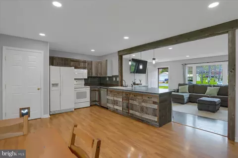 1663 E College Ave, Bellefonte, PA 16823 photo 8