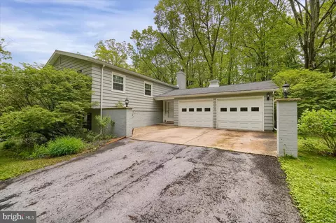 719 Cornwall Rd, State College, PA 16803