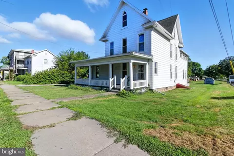 357 Walnut St, Howard, PA 16841 photo 2