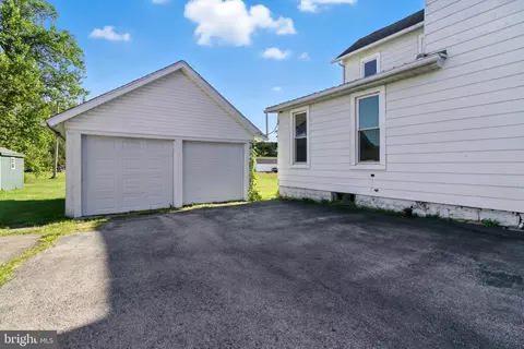 357 Walnut St, Howard, PA 16841 photo 5