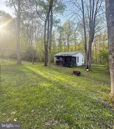 122 Tobyhanna Rd, Philipsburg, PA 16866
