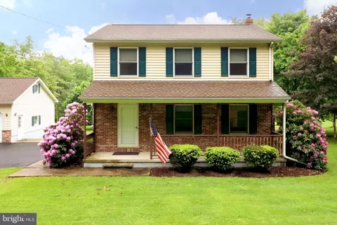 438 Summer Mountain Rd, Spring Mills, PA 16875