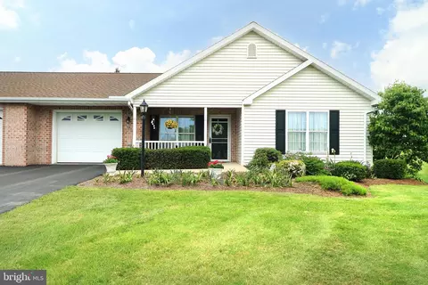 128 Penns Ct, Centre Hall, PA 16828