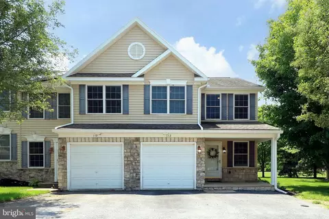 112 Quincy Ave, State College, PA 16801