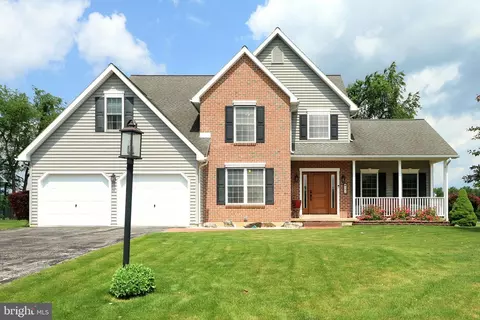 106 Landon Dr, Bellefonte, PA 16823