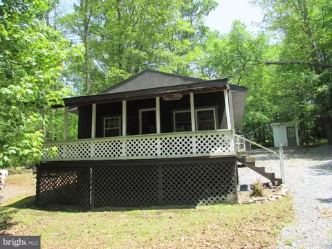 293 Snow Shoe Mountain Forest Rd, Snow Shoe, PA 16874