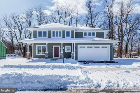 114 Apple View Dr, State College, PA 16801