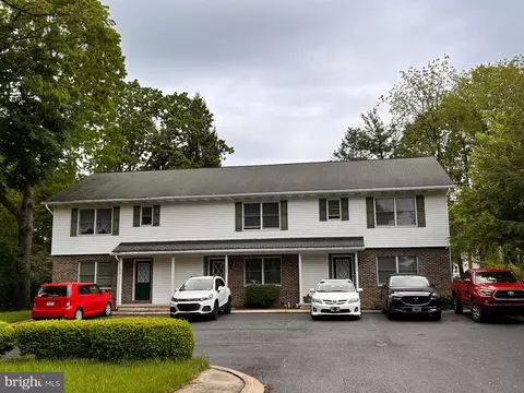 1927 Lauck St, State College, PA 16803