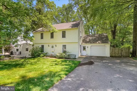 613 Wiltshire Dr, State College, PA 16803