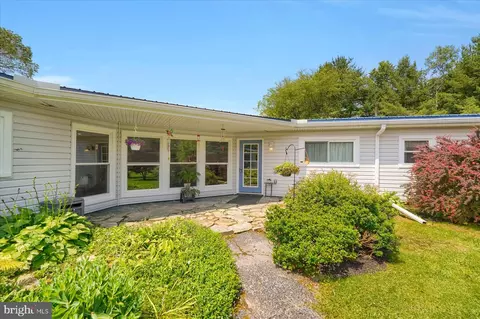 159 Sycamore Dr, Karthaus, PA 16845