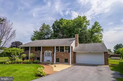33 Abby Pl, State College, PA 16803