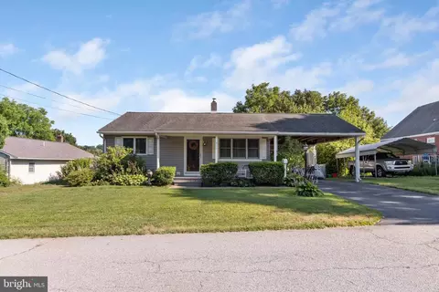 410 E Lamb St, Bellefonte, PA 16823