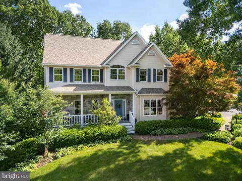 112 Montauk Cir, Port Matilda, PA 16870