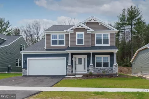 202 Phoebe Rd, Port Matilda, PA 16870