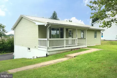 250 1st Ave, Lemont, PA 16851