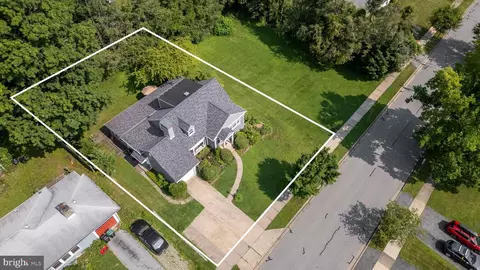247 E Mccormick Ave, State College, PA 16801