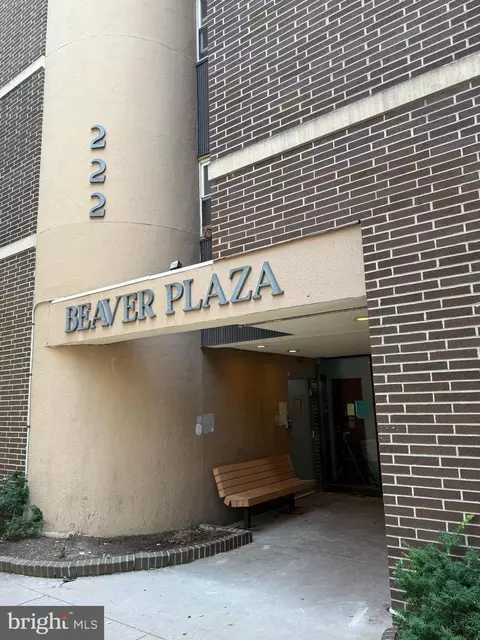 222 W Beaver Ave #304, State College, PA 16801