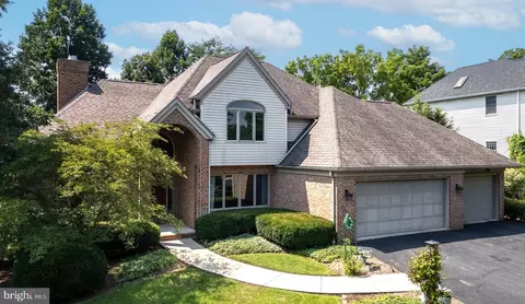 771 Teaberry Ln, State College, PA 16803