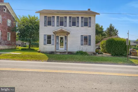 156 E Main St, Rebersburg, PA 16872