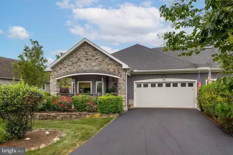 232 Meadow Flower Cir, Bellefonte, PA 16823