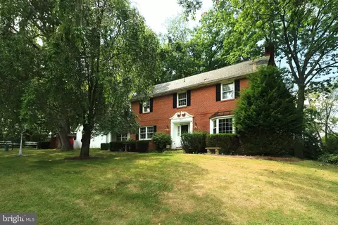 935 Oak Ridge Ave, State College, PA 16801