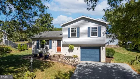 103 Patricia Ln, Pleasant Gap, PA 16823