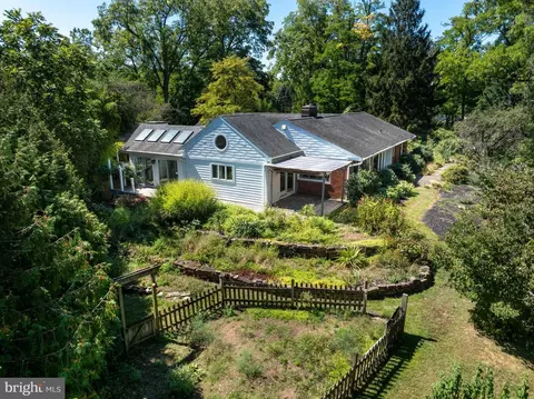 531 Kennard Rd, State College, PA 16801