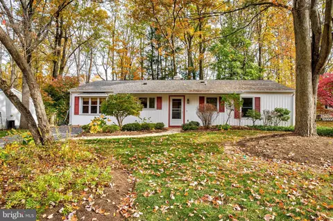 479 Westgate Dr, State College, PA 16803