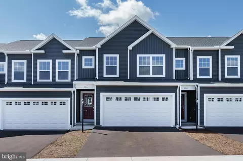 136 Dolomite Dr, Port Matilda, PA 16870