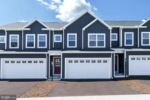 132 Dolomite Dr, Port Matilda, PA 16870