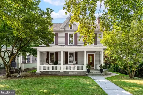 172 E Curtin St, Bellefonte, PA 16823