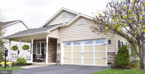 75 Emma Ct, Boalsburg, PA 16827