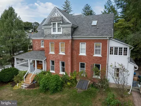 140 E Linn St, Bellefonte, PA 16823