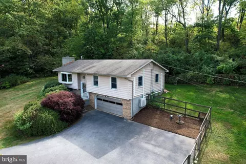 1830 Earlystown Rd, Boalsburg, PA 16827
