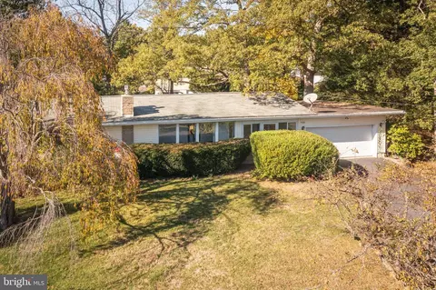 135 Indian Hill Rd, Boalsburg, PA 16827