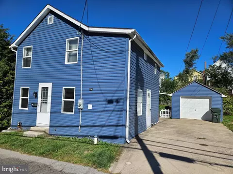 425 E Cherry Ln, Bellefonte, PA 16823