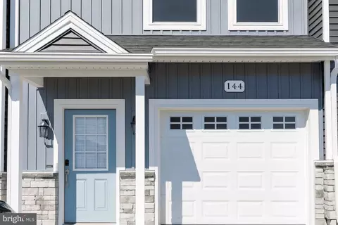 144 Highpoint Park Dr, Bellefonte, PA 16823