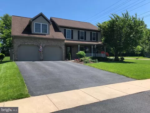 95 Greenmeadow Ln, Port Matilda, PA 16870