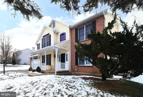 2344 Autumnwood Dr, State College, PA 16801
