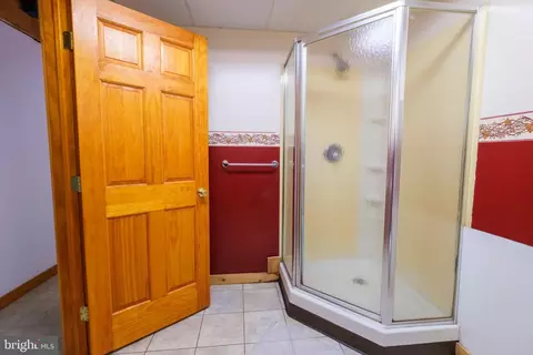 Bath - 302 Railroad St, Blanchard, PA 16826 photo 7 of 7