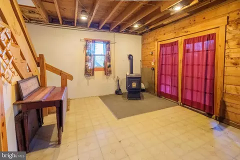 Entry Way - 302 Railroad St, Blanchard, PA 16826 photo 12 of 13