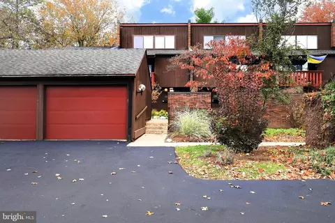 1178 Westerly Pkwy, State College, PA 16801