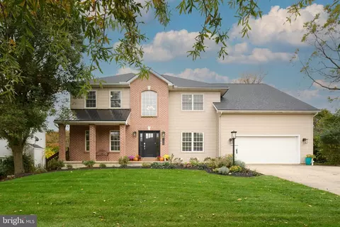 100 Lois Ln, State College, PA 16801