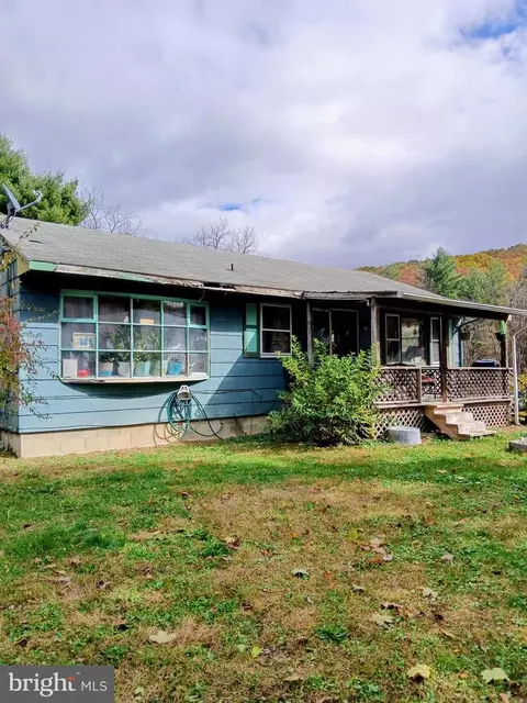 375 Schencks Grove Rd, Howard, PA 16841