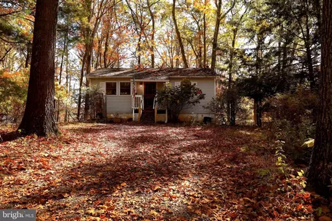 140 Hemlock Dr, Port Matilda, PA 16870