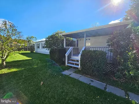 110 Brenda St, Centre Hall, PA 16828
