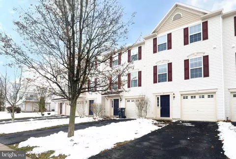 123 Exeter Ln, Bellefonte, PA 16823